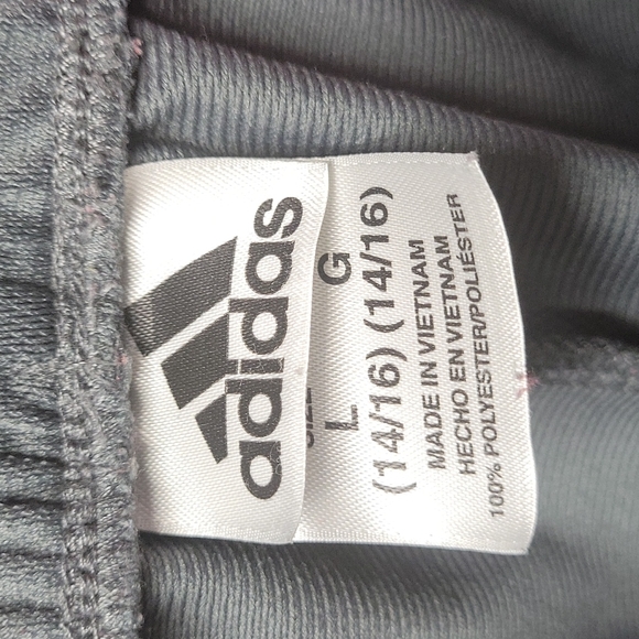 Bundle 5 items for $40 sale - Picture 3 of 4